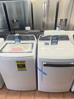 Frigidaire 4.4 Cu. Ft Washer and 7.0 Cu. Ft. Gas Dryer