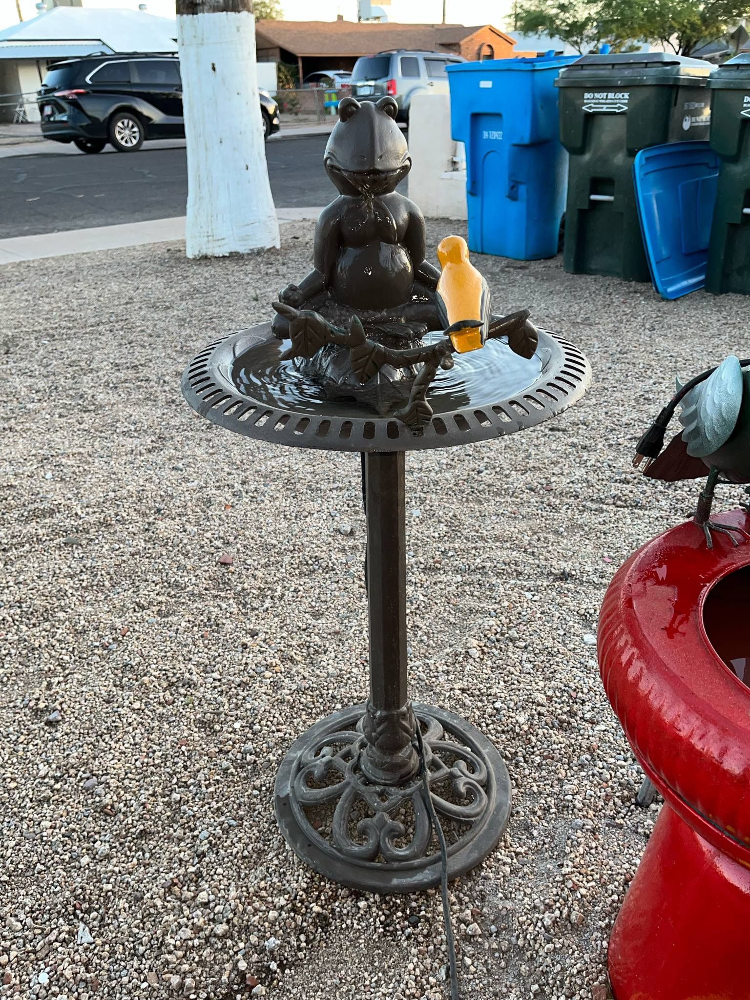 Metal/Plastic Bird Bath Fountain w/ Water Pump