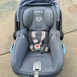 Uppa Baby Mesa Car Seat and Base- Henry 