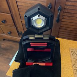 Husky Portable Clamp Light