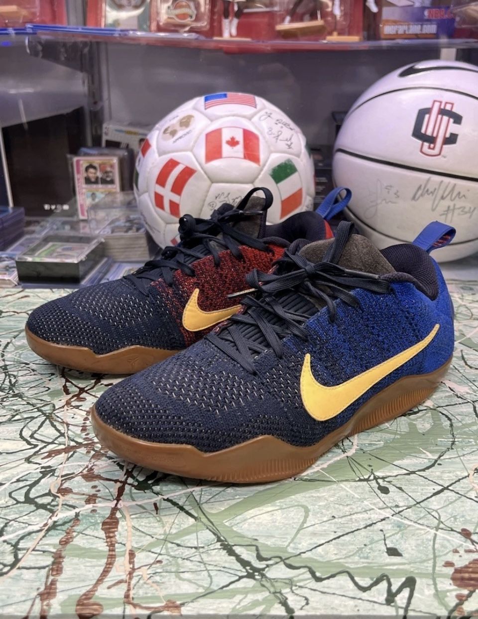 Size 8.5 - Nike Kobe 11 Mambacurial Barcelona 2016 π₯