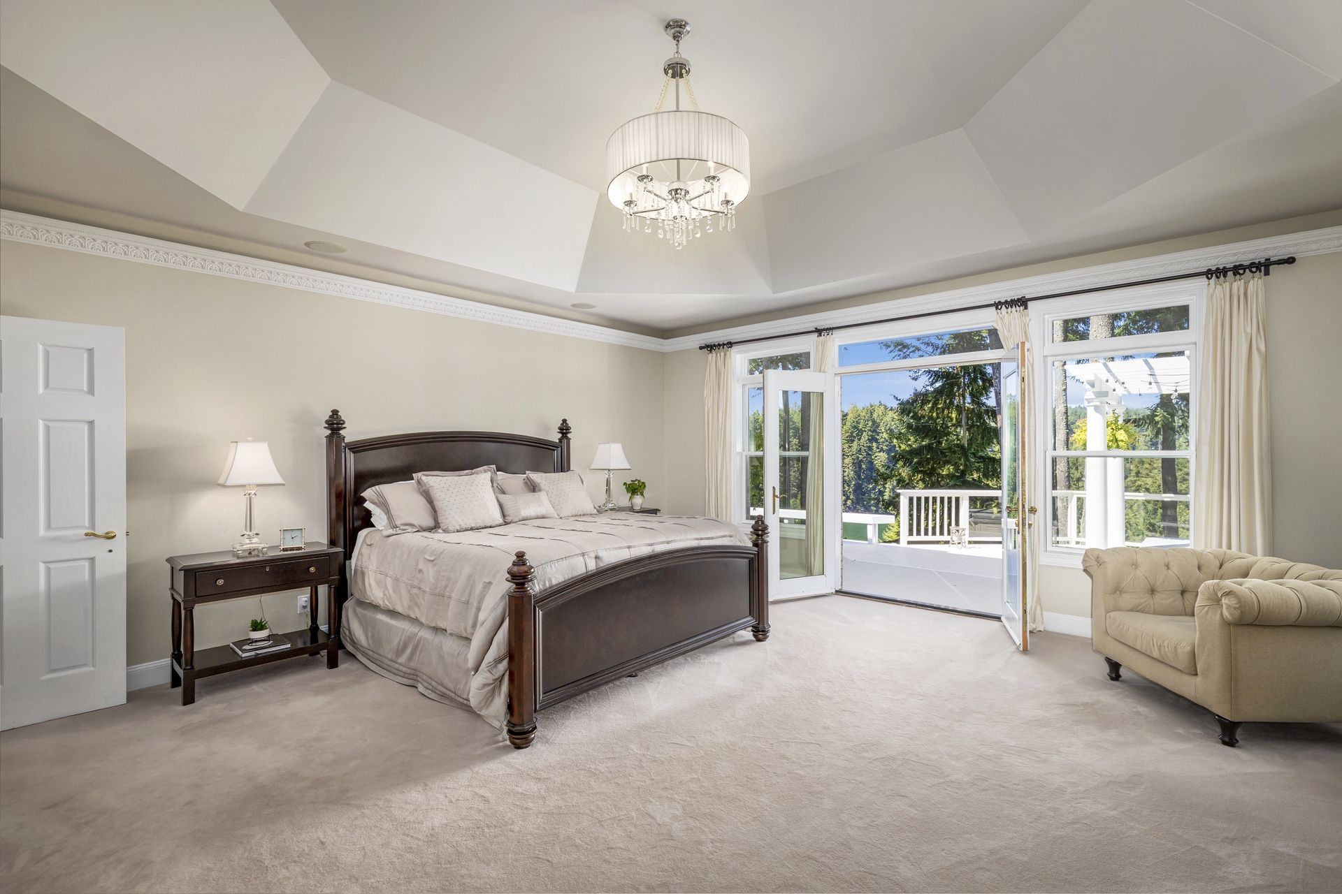 Thomasville King Bedroom Set