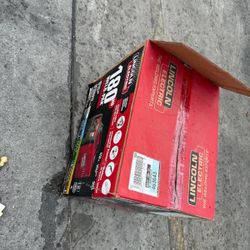 Lincoln Electric Weld-Pak 180 Amp MIG Flux-Core Wire Feed Welder, 230V, Aluminum Welder with Spool Gun sold separately