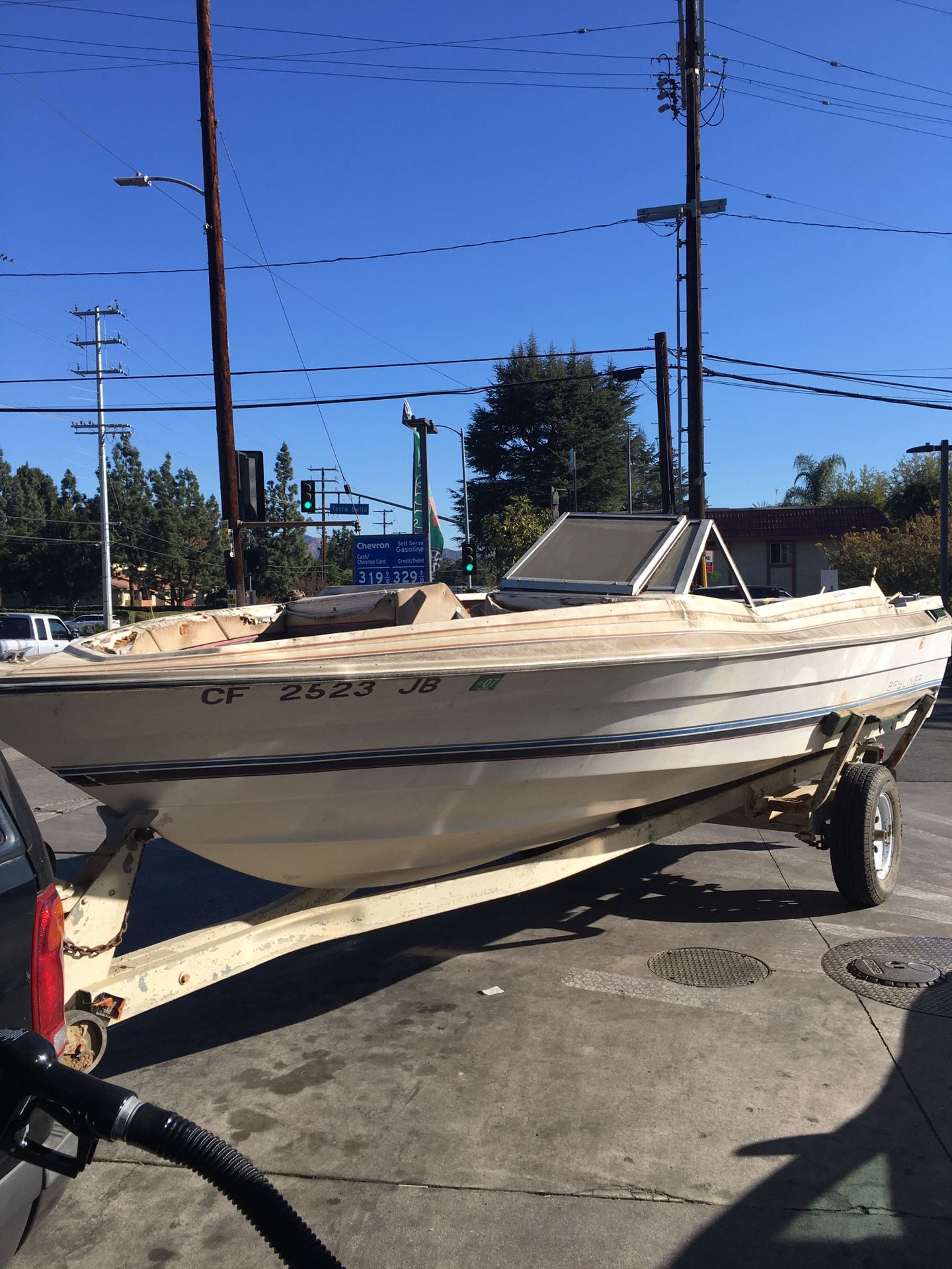Free 1984 Bayliner Without Trailer