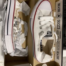 Converse size 5 Shoes
