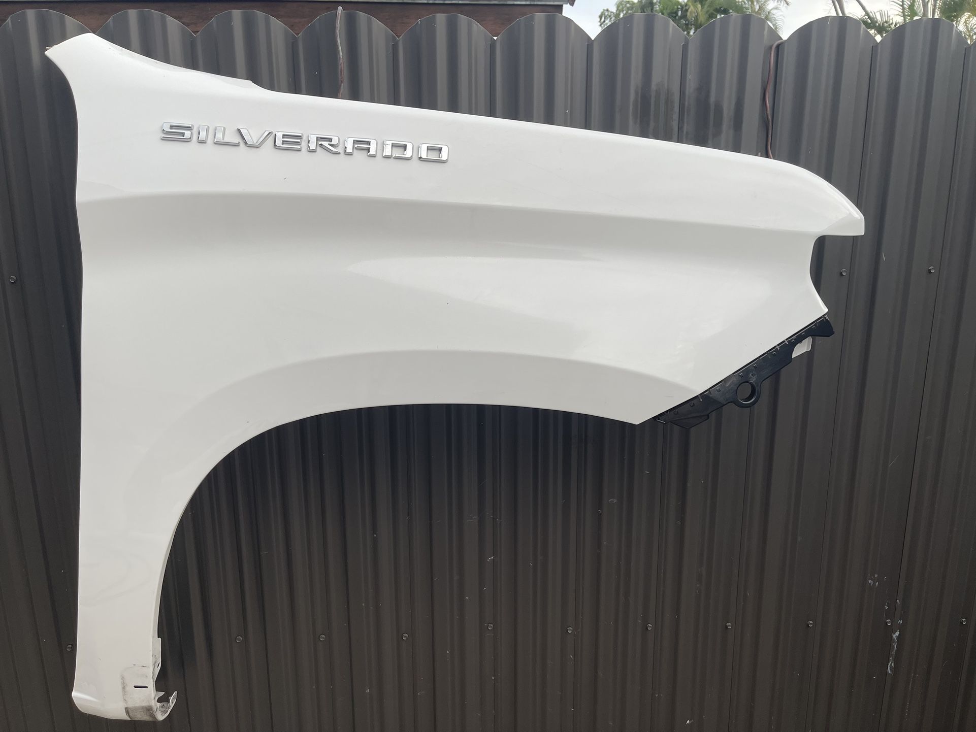 Fender Chevy Silverado 2019 - 2024