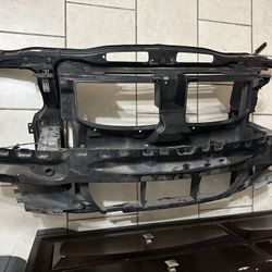 2011 BMW 328i Radiator Support 