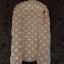 Dockatot Delux