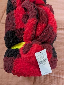 Fleece Blanket with Carrier