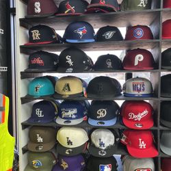 Snapbacks 38$ Each