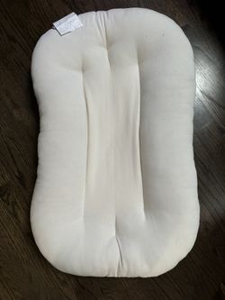 Snuggle Me Organic Infant Lounger In Birch 