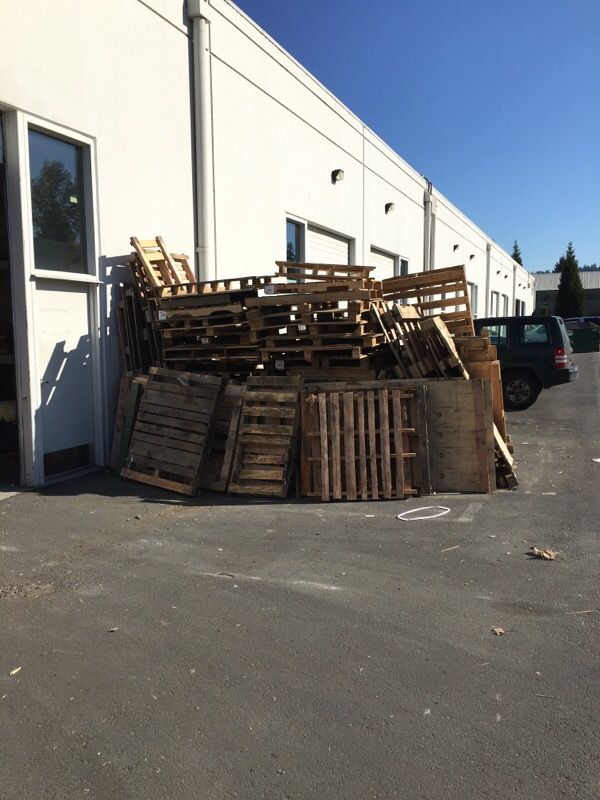 Free pallets