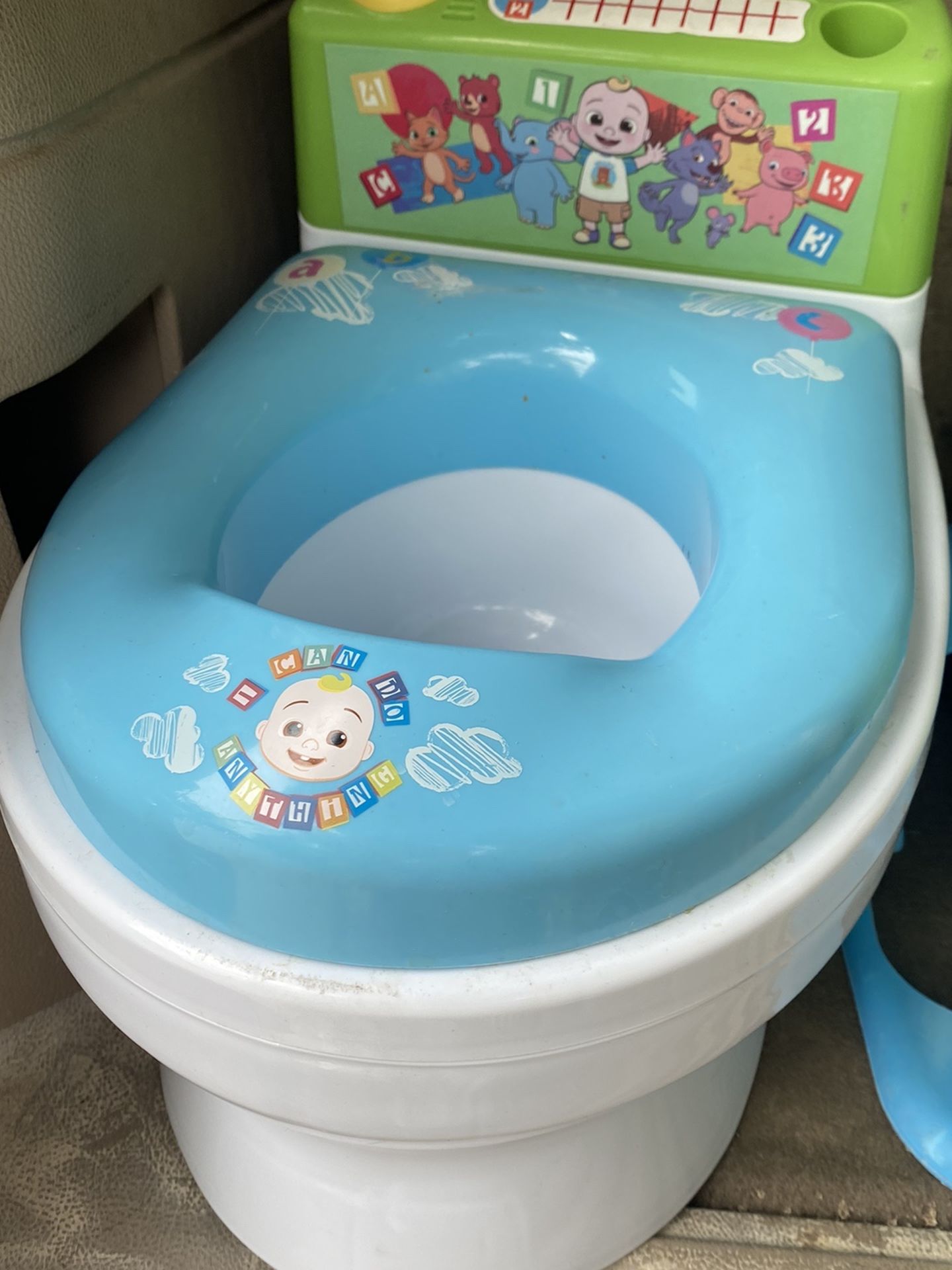 coco melon toddler potty training seater