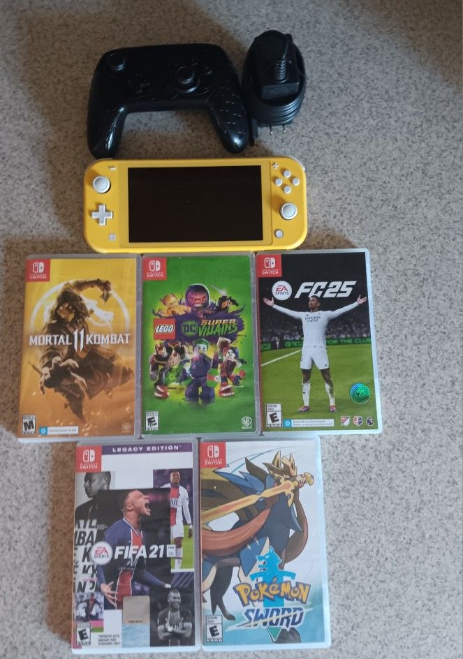 Nintendo Switch Lite Bundle - 32GB Console + 128GB SD Card + Pro Controller + 5 Games*