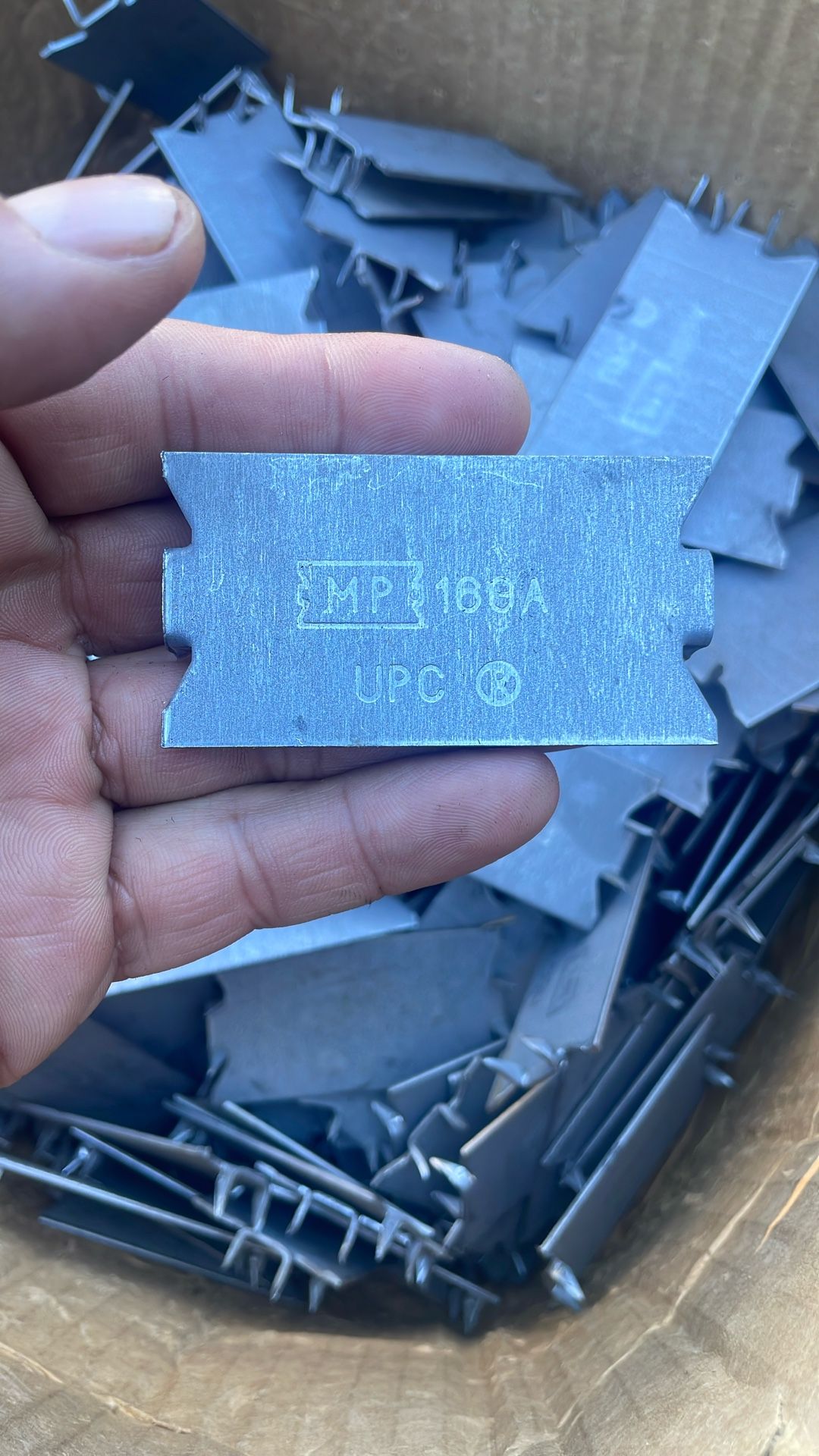 metal stud plate