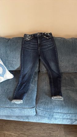 High waisted skinny jeans
