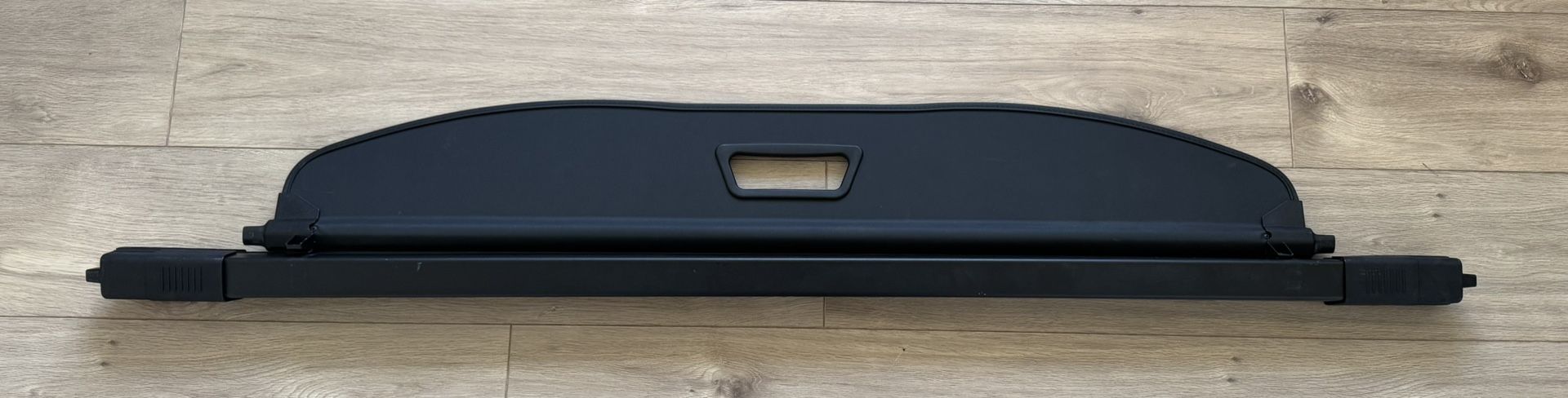 2014-2019 Jeep Grand Cherokee Cargo Compartment Cover
