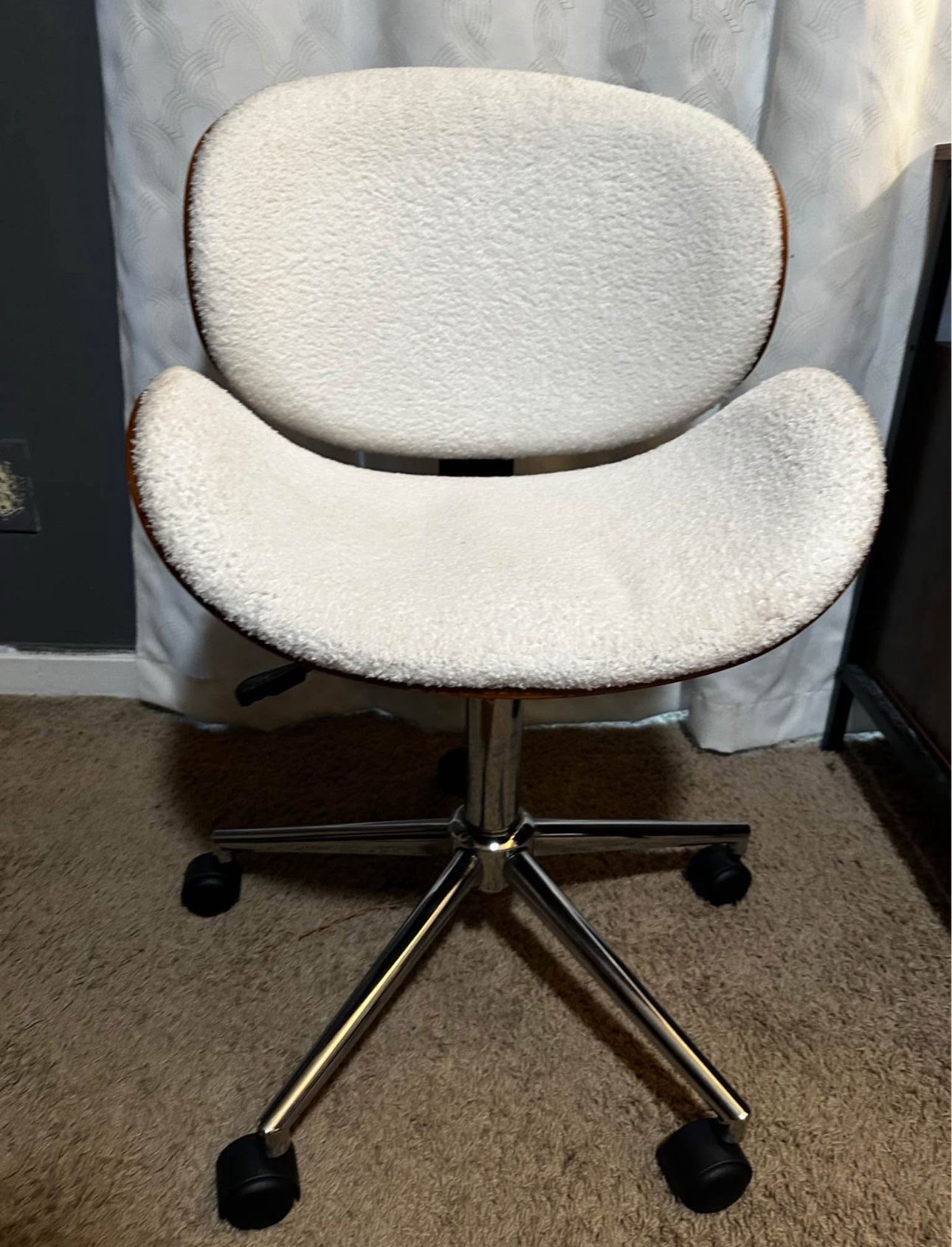 Mid-Century Modern Ergonomic Desk Chair