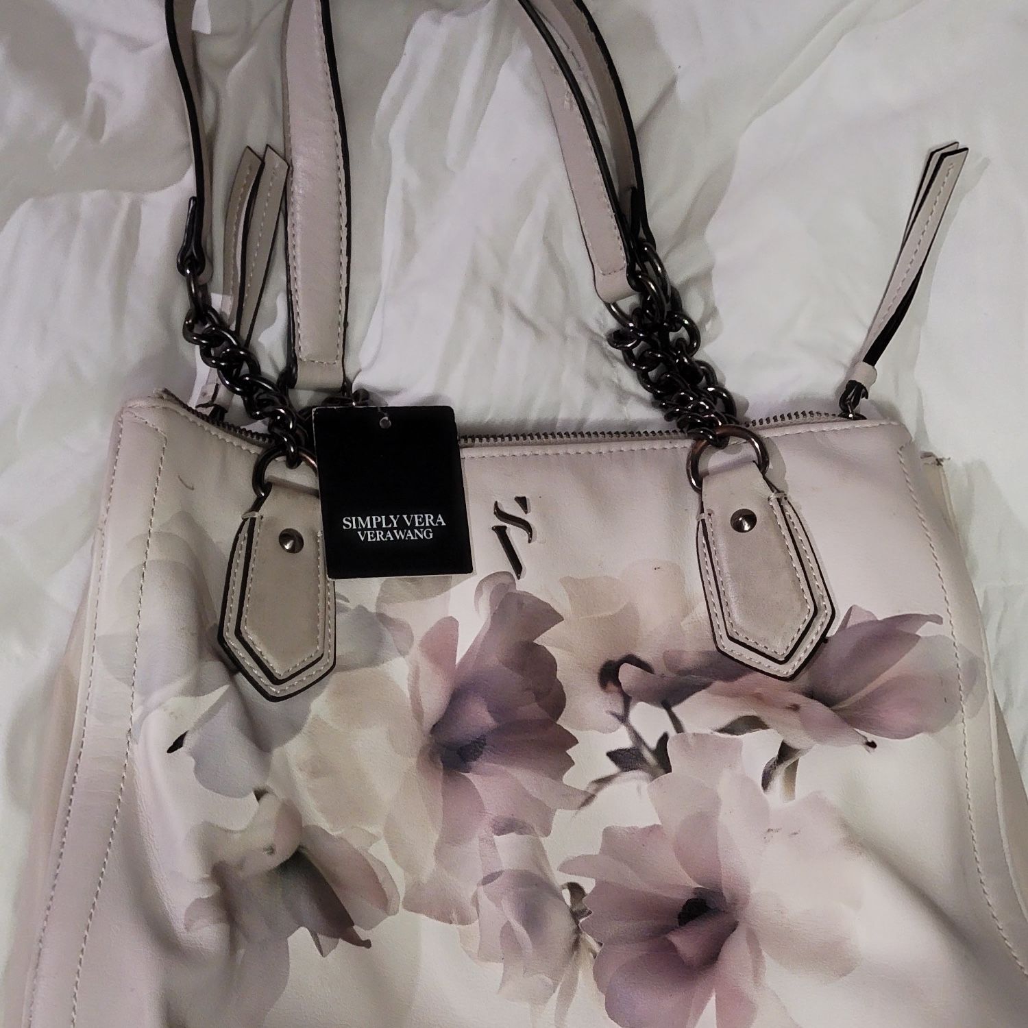 Simply Vera Vera Wang purse for Sale in Pasadena CA OfferUp