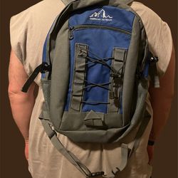Hiking / Traveling Backpacks 