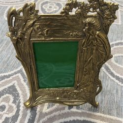 VTG Art Nouveau Brass Repousse Fairy Lady Woman Figure Floral Picture Frame 3x5