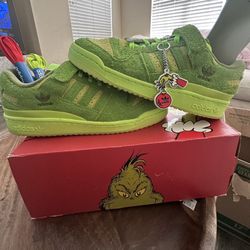Grinch Adidas