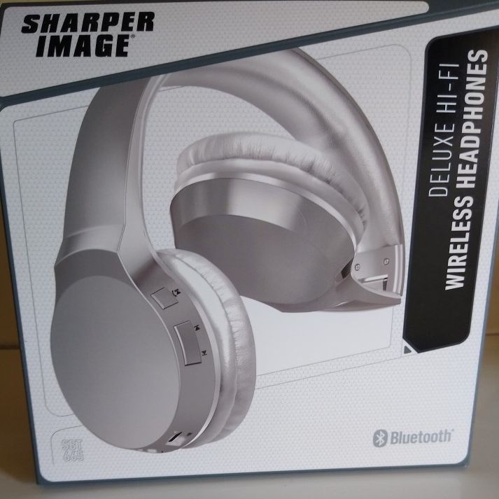 Sharper Image Deluxe Hi-Fi Wireless Headphones
