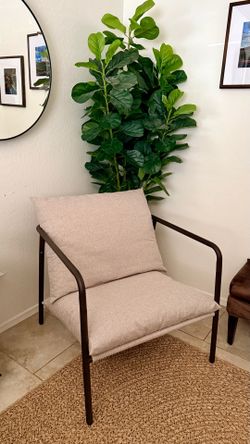 Modern Accent Lounge Chair – Cream