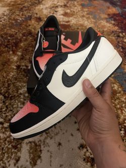 Jordan Retro 1 Low PSG 