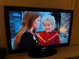 Vizio Flat Screen TV
