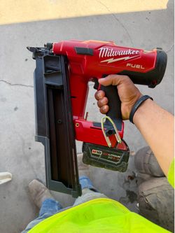 Milwaukee 21degree framing nailer