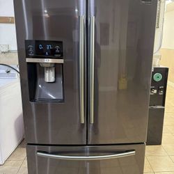 Samsung Refrigerator - Fully Functional