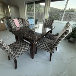Modern Dining Table with 6 Chairs