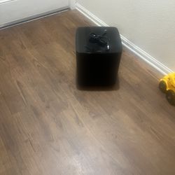 Bose Subwoofer 🔊 700 Great Condition 