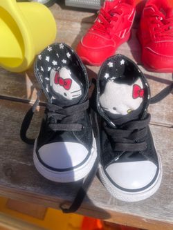 Converse hello kitty high top baby chuck taylor