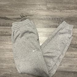 Nike Solo Swoosh Women’s Size Medium Fleece Sweatpants Joggers Gray
