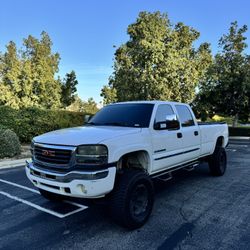2005 GMC Sierra 2500