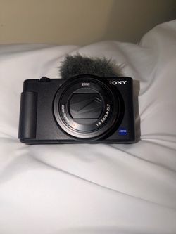Sony ZV-1 Compact Vlog Camera Black