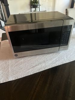 Microwave Small $75