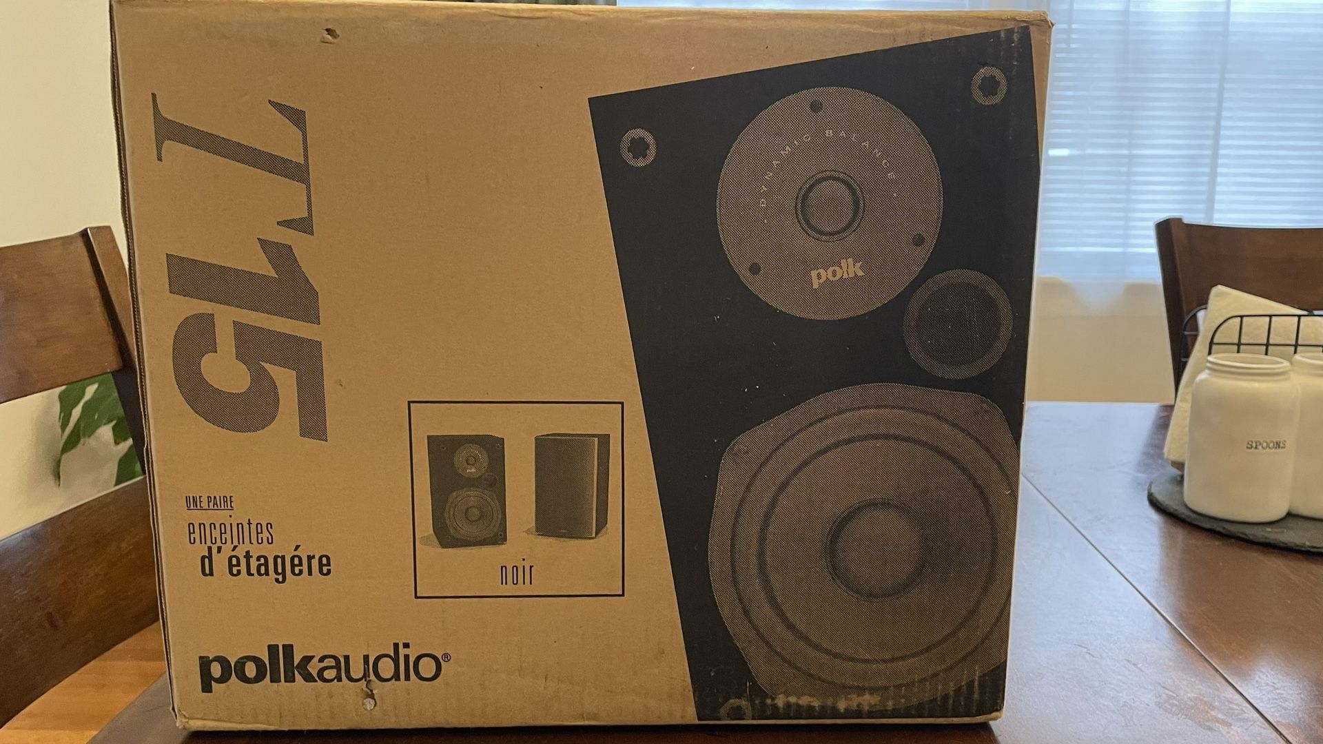 Polk Audio T15 Bookshelf Speakers