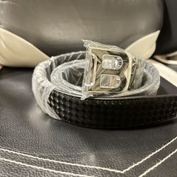 Burberry Belts 