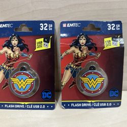 (2) Wonder Woman Flash Drives NEW 32 GB