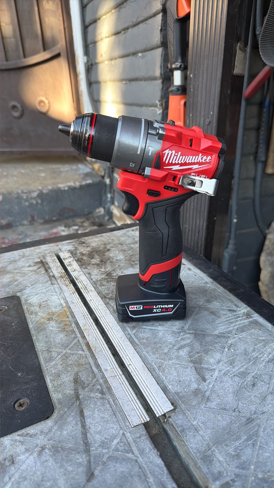 M12 Milwaukee 1/2HAMMER DRILL 
