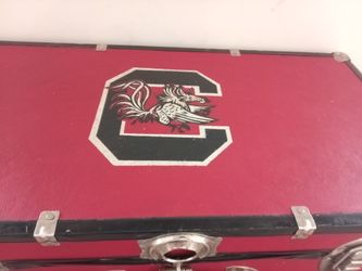 Gamecocks Chest