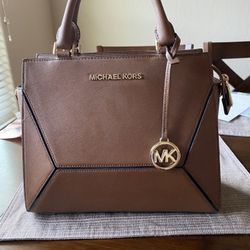 Michael Kors Purse