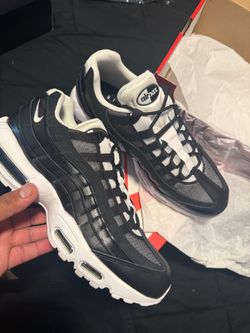 Men’s Nike air max 95 shoes size 11 US men  brand new