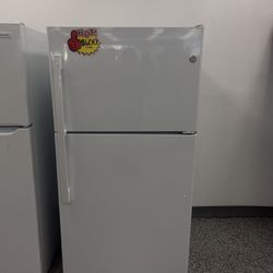 GE Refrigerator 