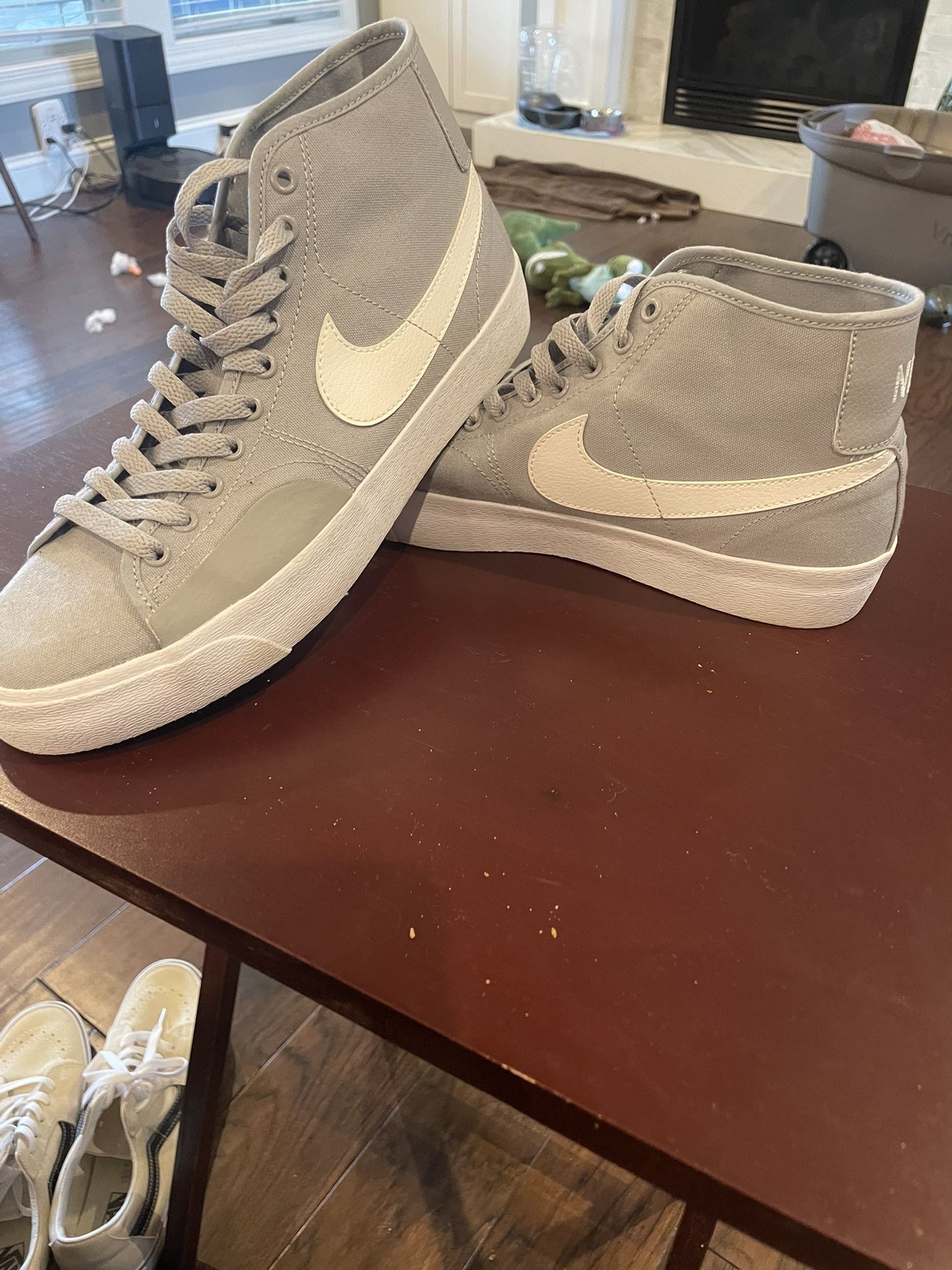 Nike SB Blazer Mid Gray