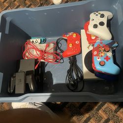 Xbox S & Nintendo Switches With 7 Xbox S Controllers All Cords No Games… Nintendo Switch Comes With 3 Chargers Box 2 Controllers 4 Games 