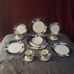 30 pc Mikasa Fine China Charisma Black Dinnerware Set 